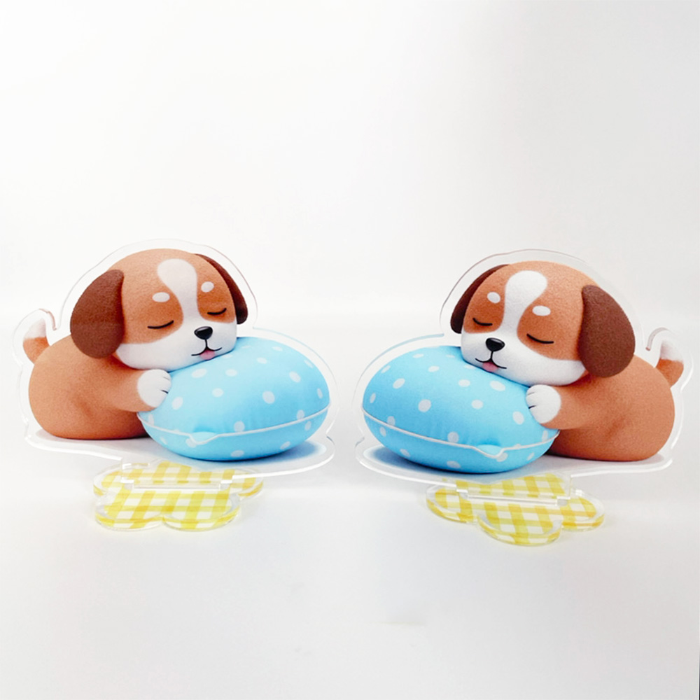 横長なデザインも可能です（左表面/右裏面）