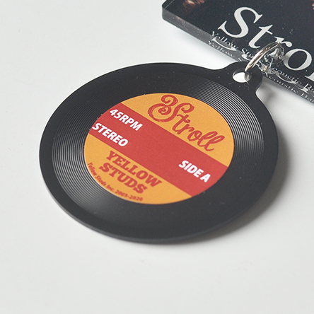 レコード盤面のラインなど細部までこだわりました