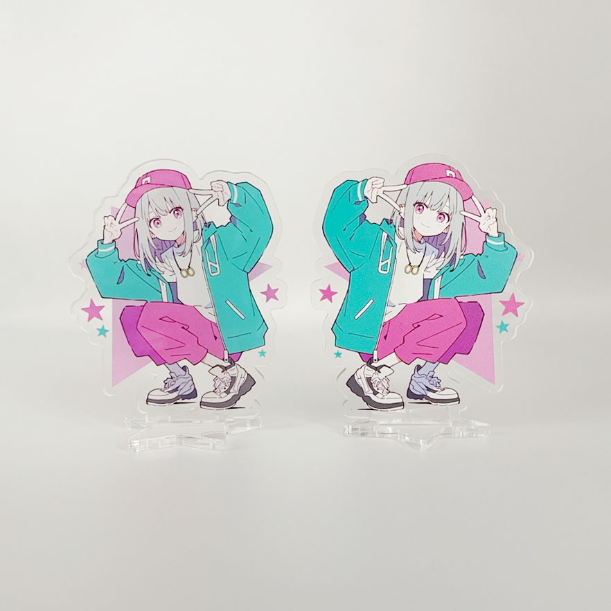 表と裏で同一のデザインでも、色味が若干異なります。（左：表/右：裏）